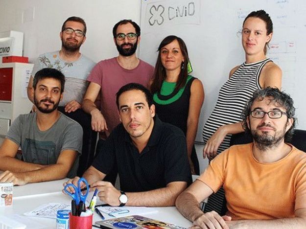 El equipo Medicamentalia